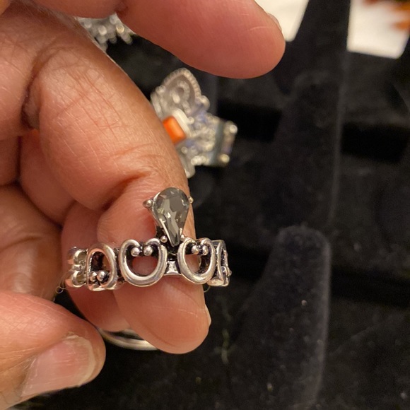 Everything must go - Picture 11 of 12